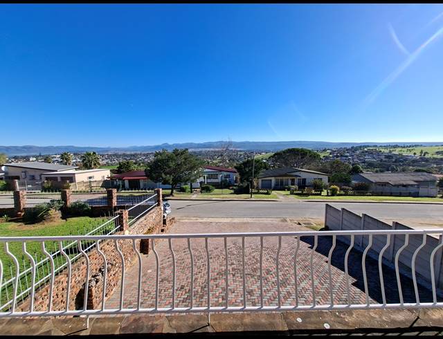 4 BEDROOM HOUSE FOR SALE IN FAIRBRIDGE HEIGHTS